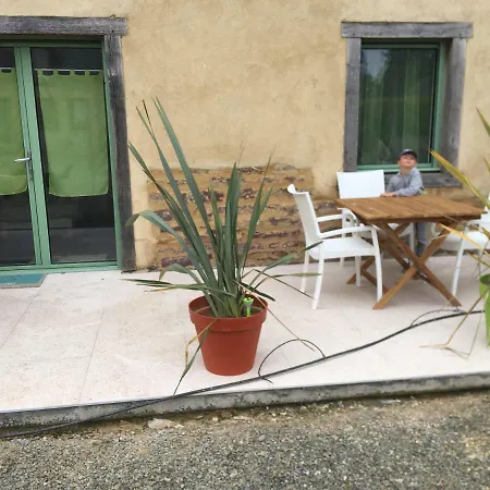 Apartment Les D'emilie Melesse